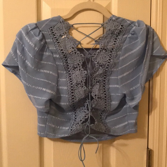 Cropped Top- NWOT - Picture 2 of 4
